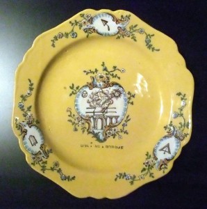 Assiette-Chevalier d'Orient