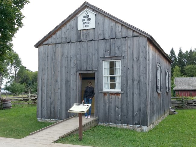 Brethren Masonic temple Ontario