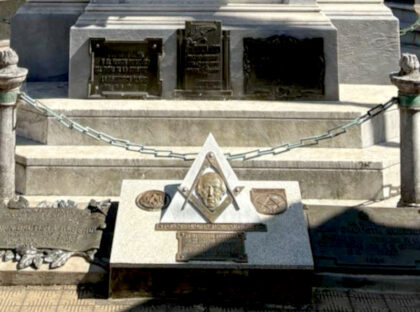 plaque Juan Bautista Alberdi