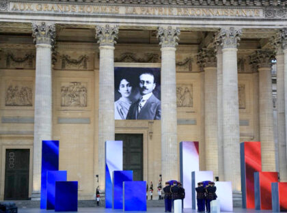 Bloch Pantheon