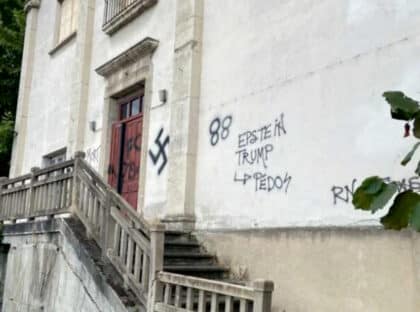 Temple Vienne Tags