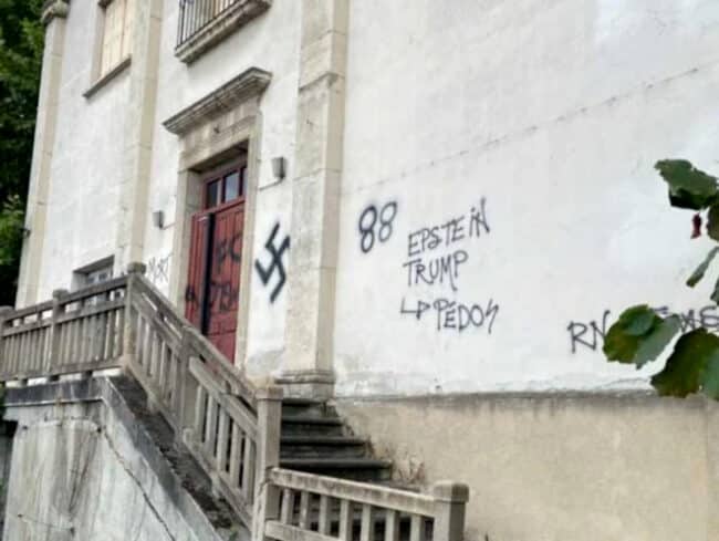 Temple Vienne Tags