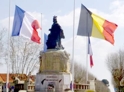 Drapeaux francais et belge
